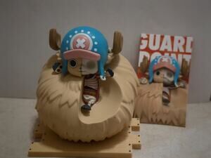 Mighty Jaxx Freeny's Hidden Dissectibles 3 One Piece Chopper Guard Point OOB
